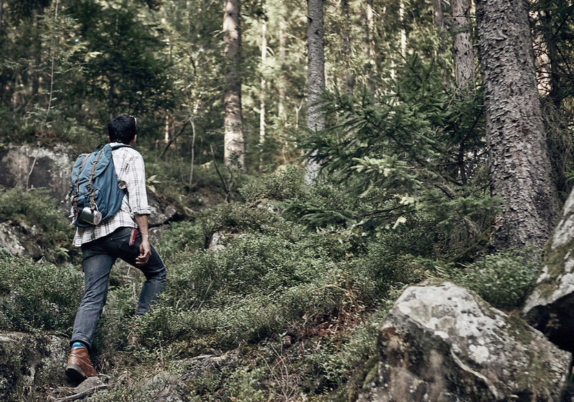 Back to the Roots: A Mindful Outdoor Retreat for Men